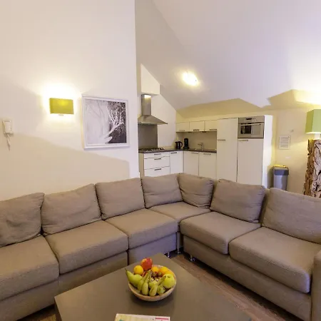 Modern Penthouse With A Beautiful Rur Valley View Appartement *
